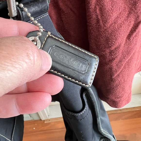 Vintage Coach black nylon leather trimmed flap messenger bag adjustable strap. - Picture 7 of 15